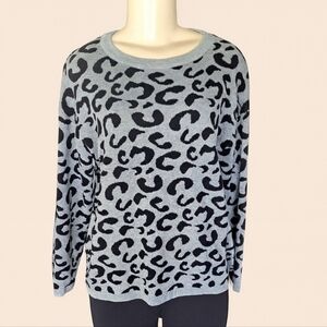 Metric Knits Leopard Print Sweater – Size Small